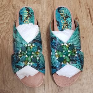 Nicole Women's Reenie sandals